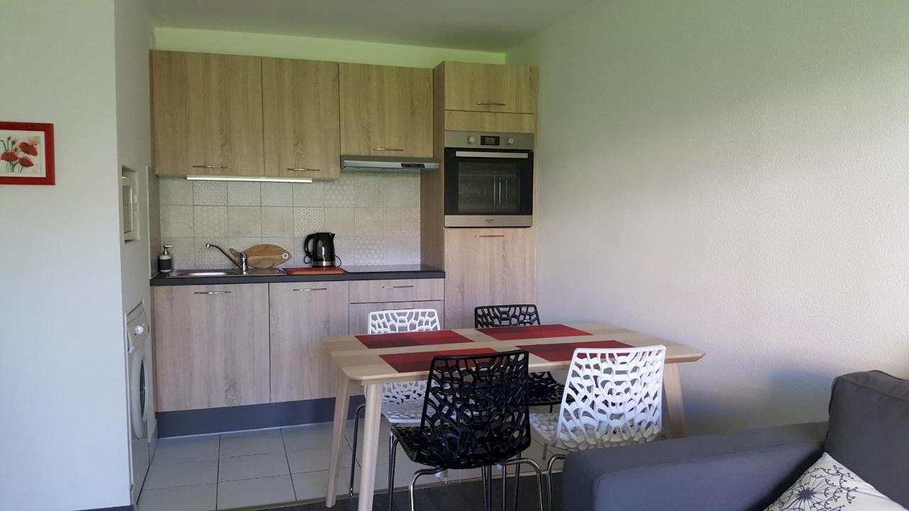 Charmant Studio Residence Avec Terrasse Jardin Au Centre De Vannes Luaran gambar